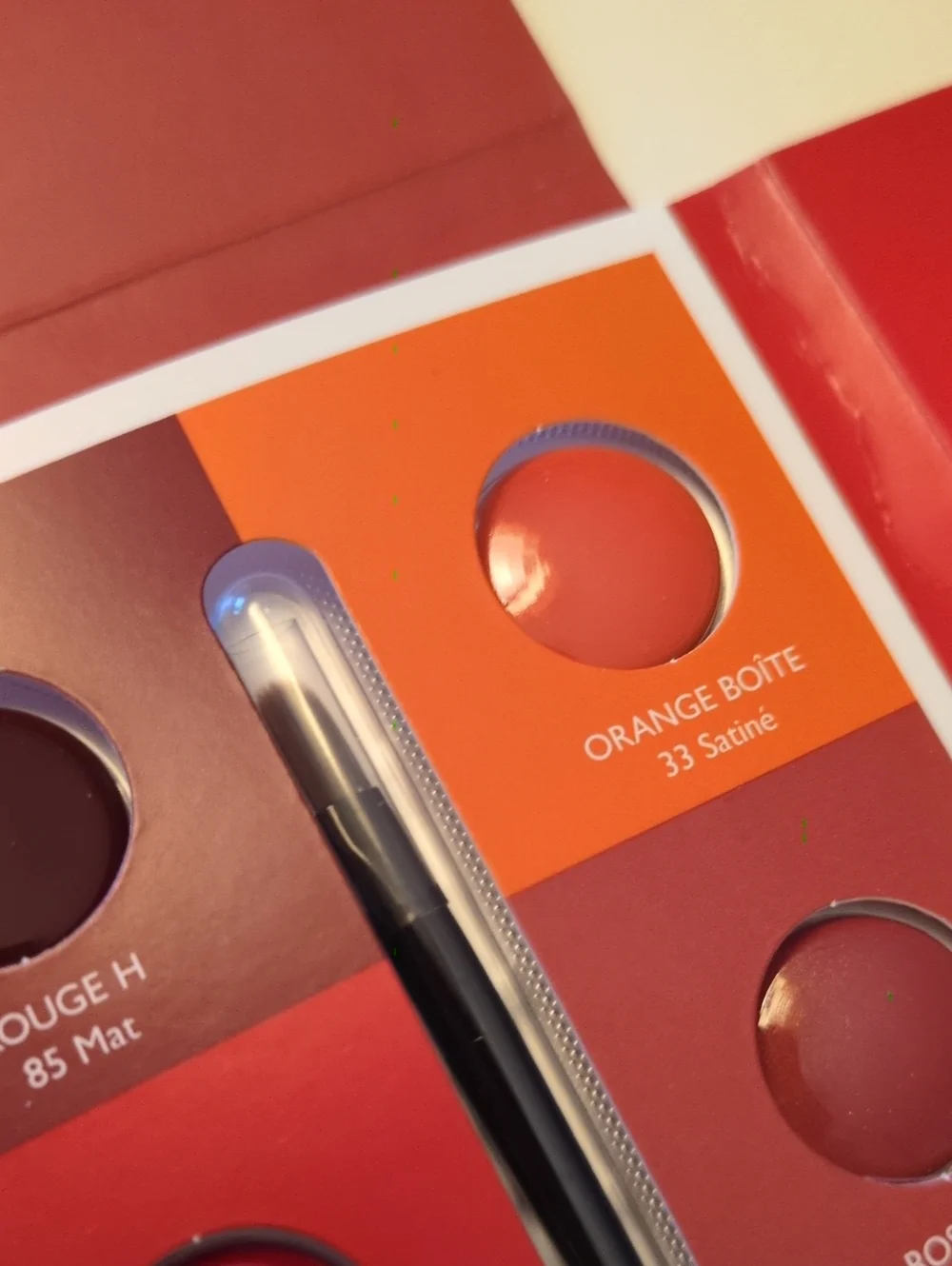 Hermès Paris L'orange Passe Au Rouge Orange Turns Red Lipstick Samples New